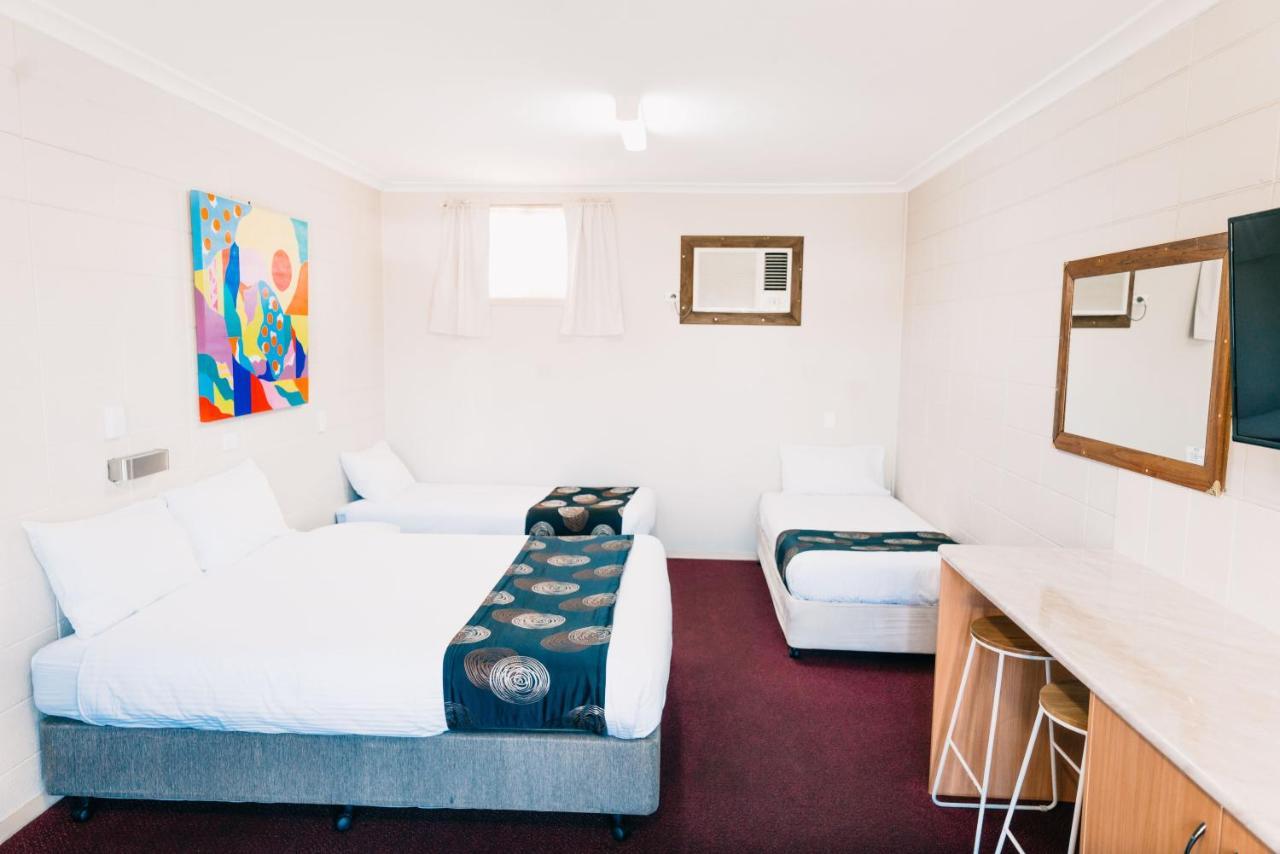 Motel Poinsettia Port Augusta Exterior photo