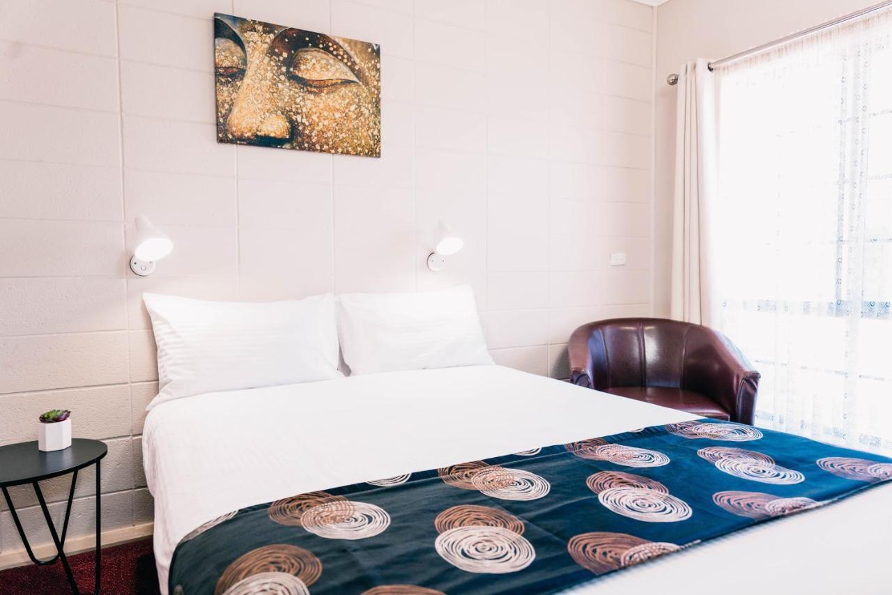 Motel Poinsettia Port Augusta Exterior photo
